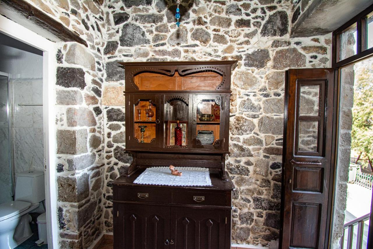 Plousiadi΄S Stone House Leilighet Skála Eksteriør bilde