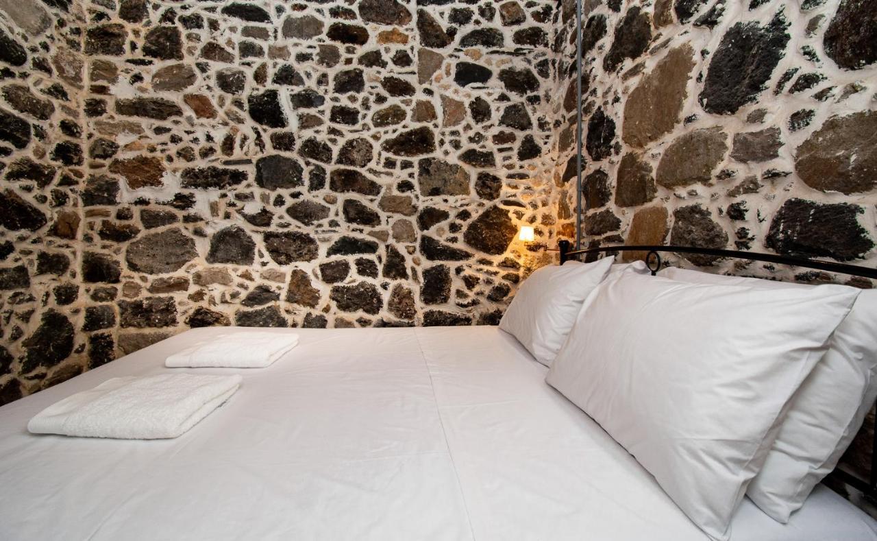 Plousiadi΄S Stone House Leilighet Skála Eksteriør bilde