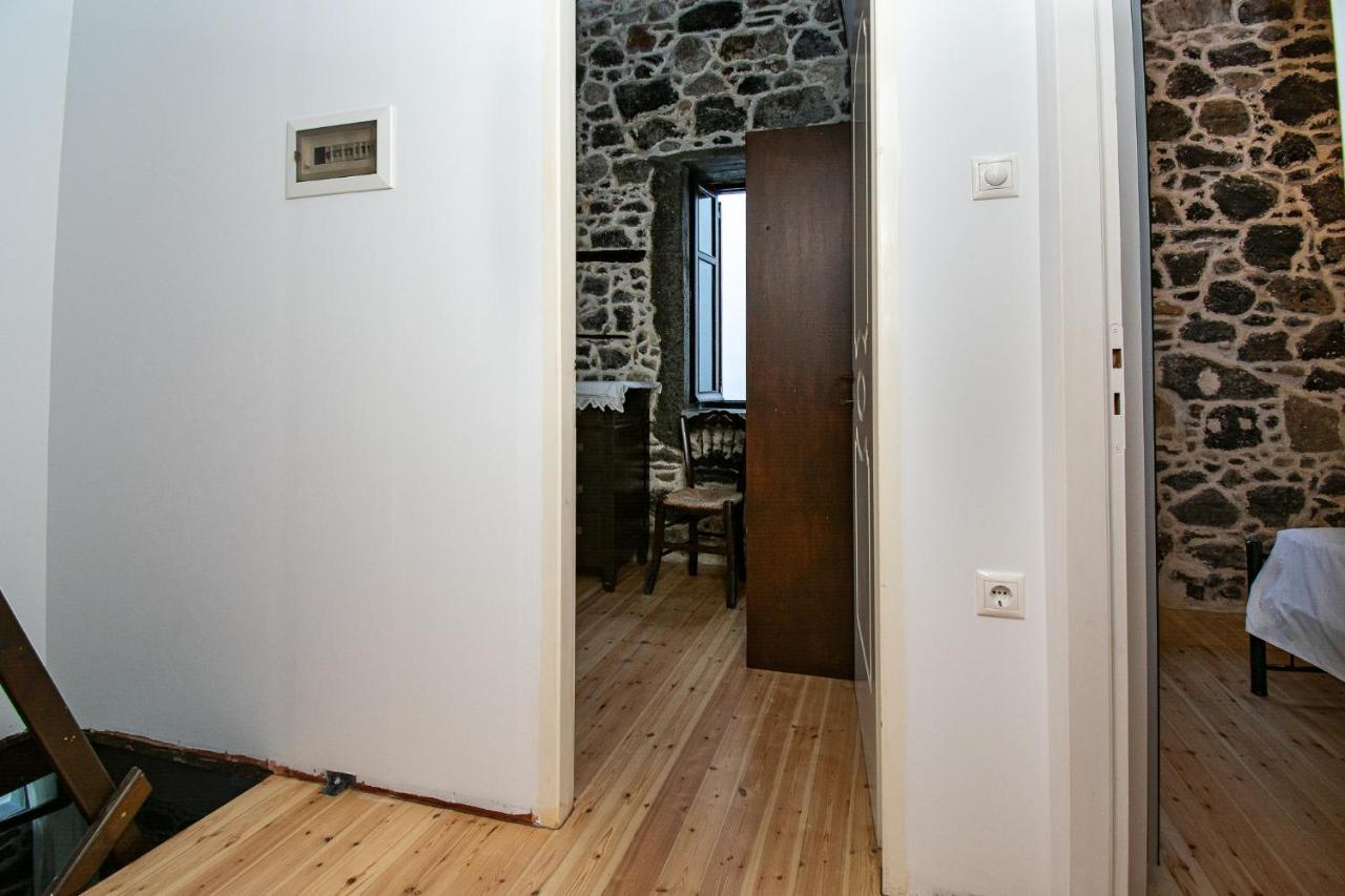Plousiadi΄S Stone House Leilighet Skála Eksteriør bilde